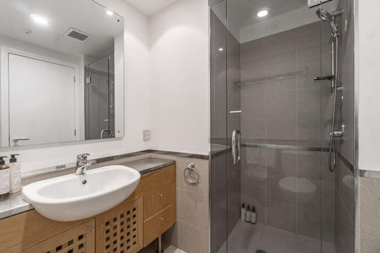 1A/22 Pakenham Street Auckland Central_20