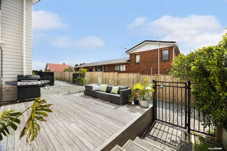 112e Hutchinson Avenue New Lynn_7