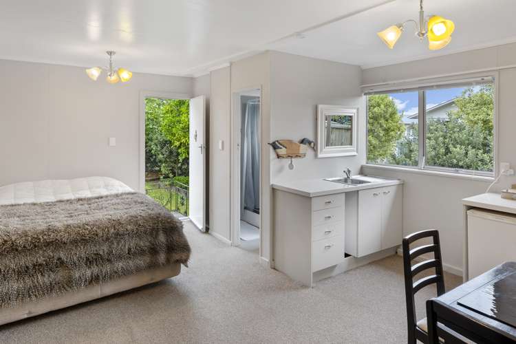 13 Marlborough Crescent Richmond_14