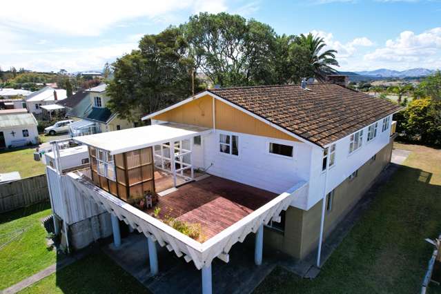 Perfect for Large and Extended Families