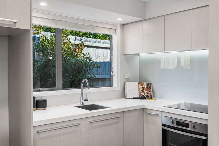 29a Basil Place Mount Pleasant_6