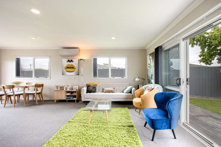 16a Addison Street Onekawa_4