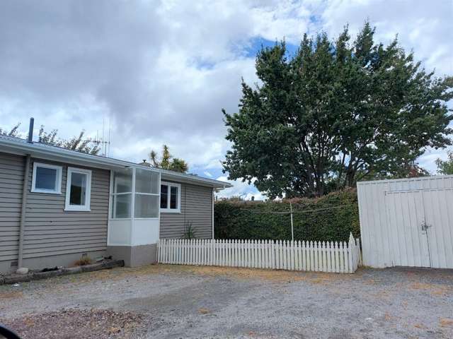 2/211 Rifle Range Road 11209_1