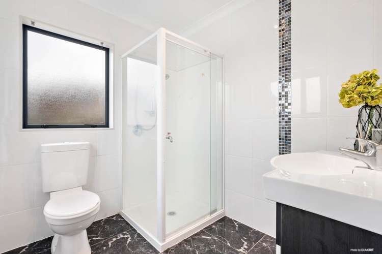 55 Norwood Drive Flat Bush_7