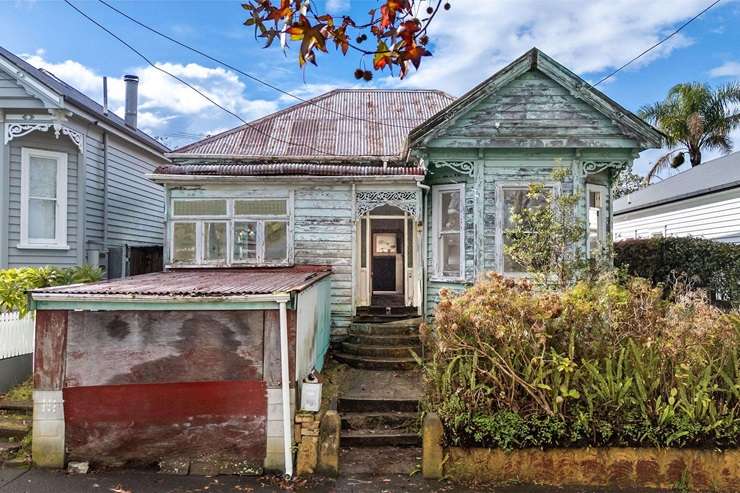 A deceased estate on New Bond Street, in Auckland's Kingsland, is attracting a lot of buyer interest. Photo / Supplied