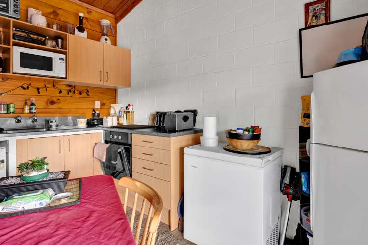 219 South Road Hawera_23