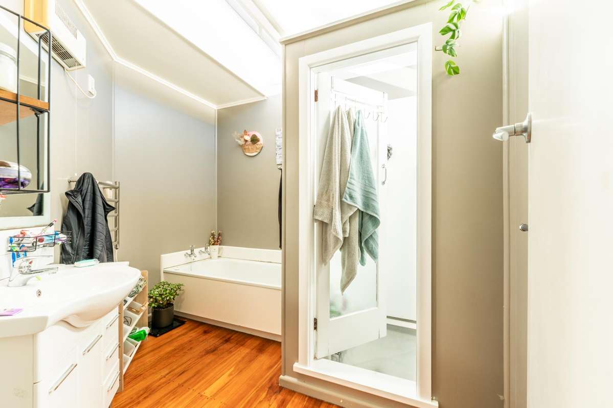 42 Tawa Street_4