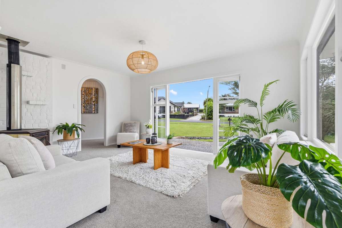 13 Churchill Avenue_4