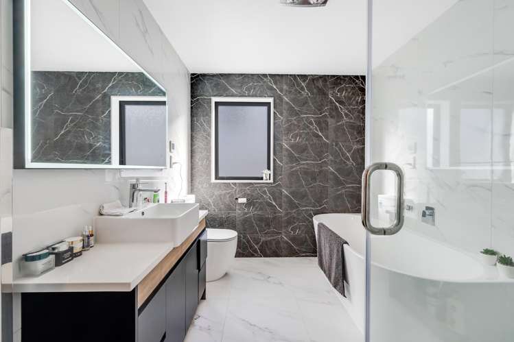 28 Black Shed Road Flat Bush_19