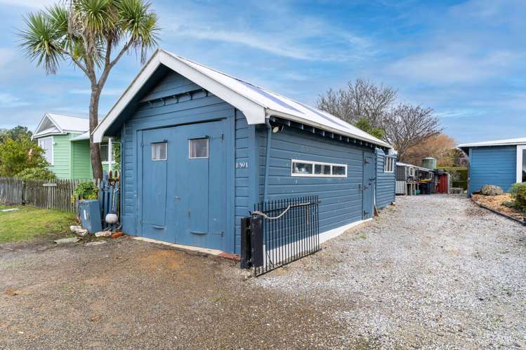 1391 Coast Road Karitane_24