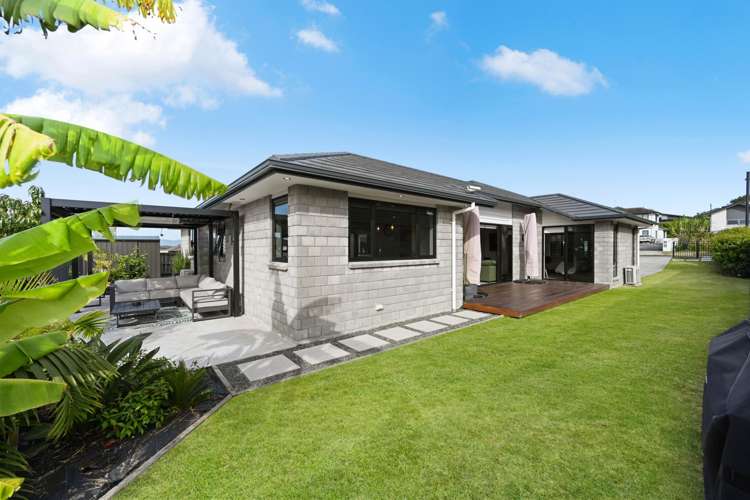 8 Paiaka Place Rototuna North_23