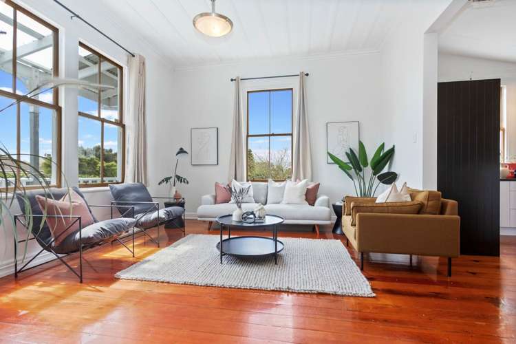 205 Mount Smart Road Onehunga_6