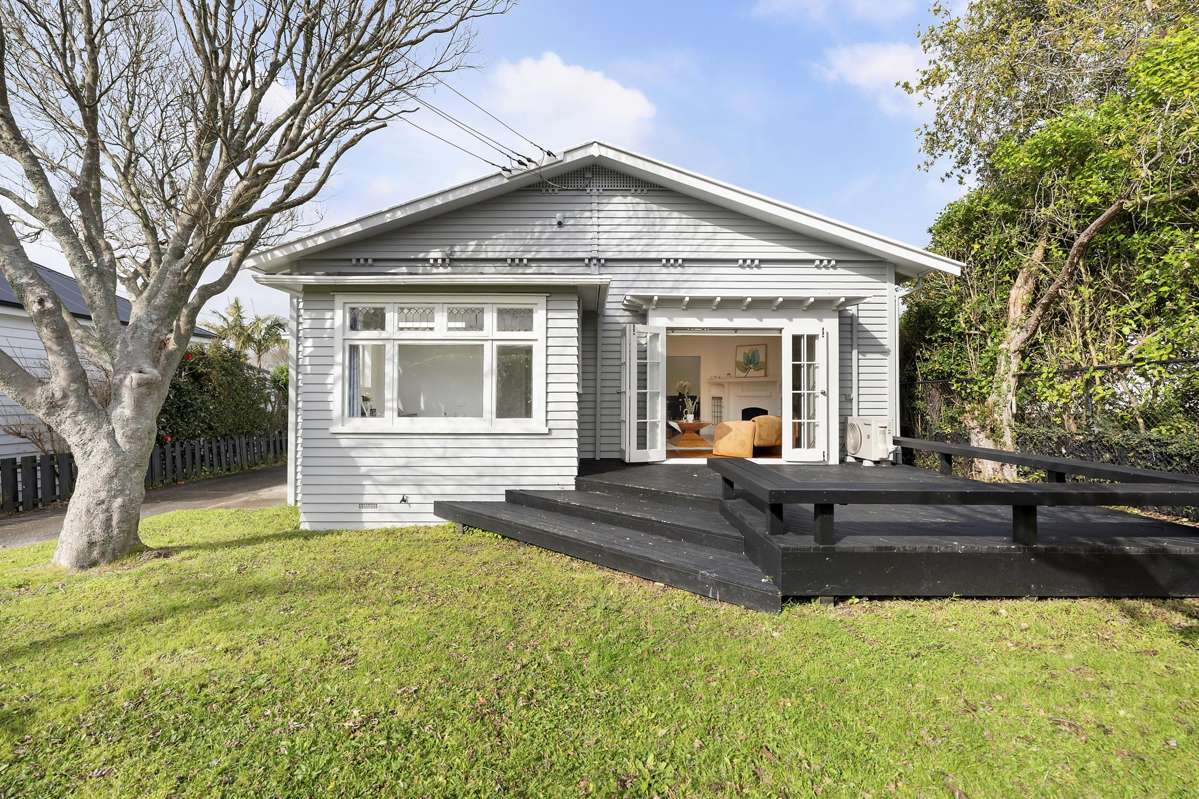 181 Mount Smart Road_0