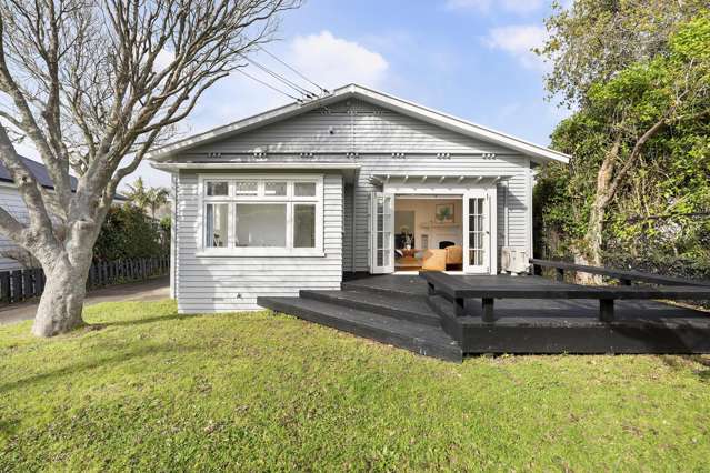 North Facing Bungalow - Move in Ready