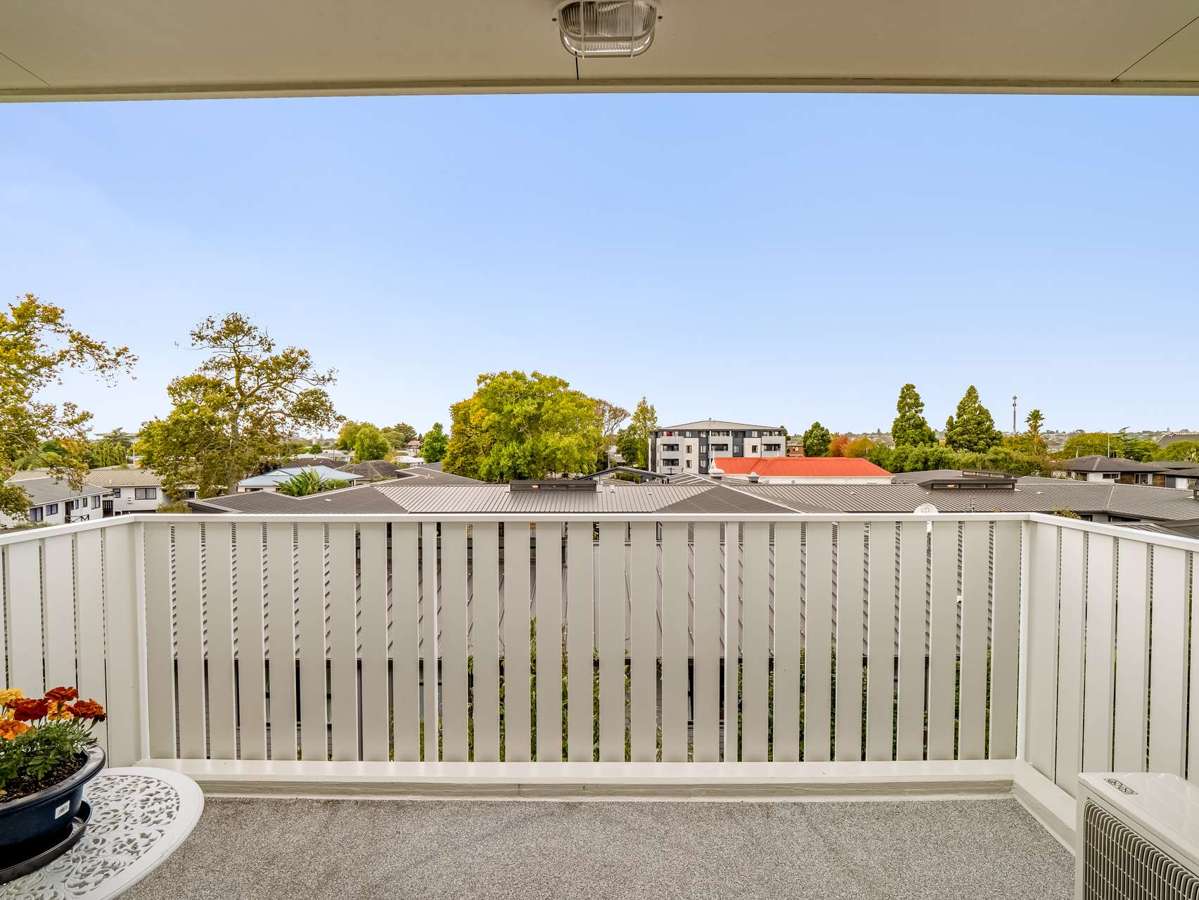 21b/208 Swanson Road_1