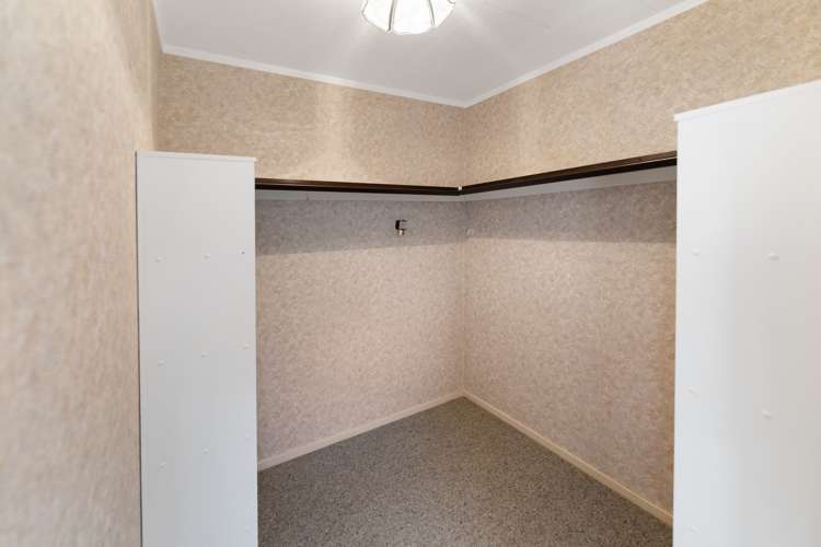 38 Masefield Street Stoke_16