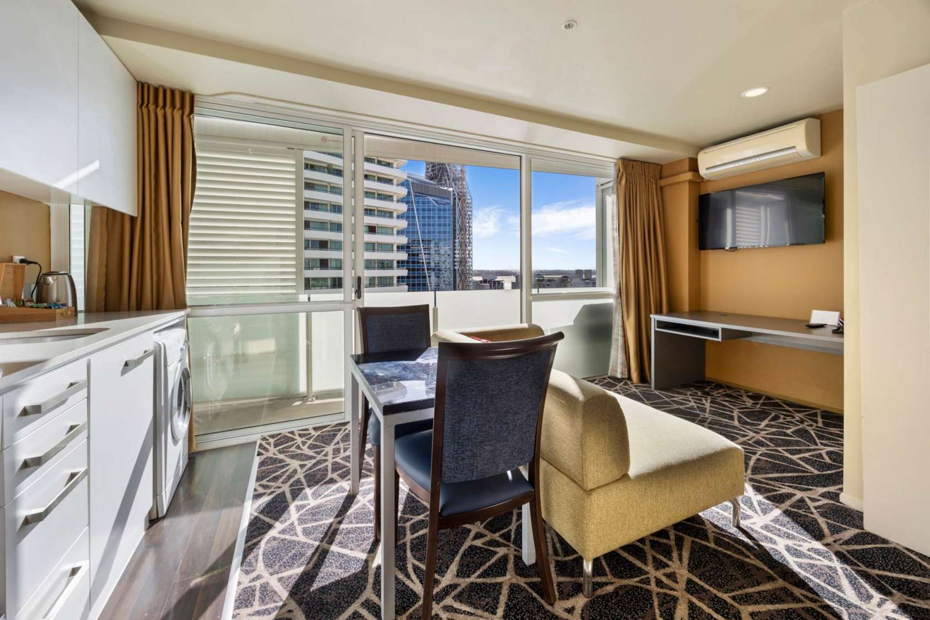 1410/10 Waterloo Quadrant Auckland Central_0