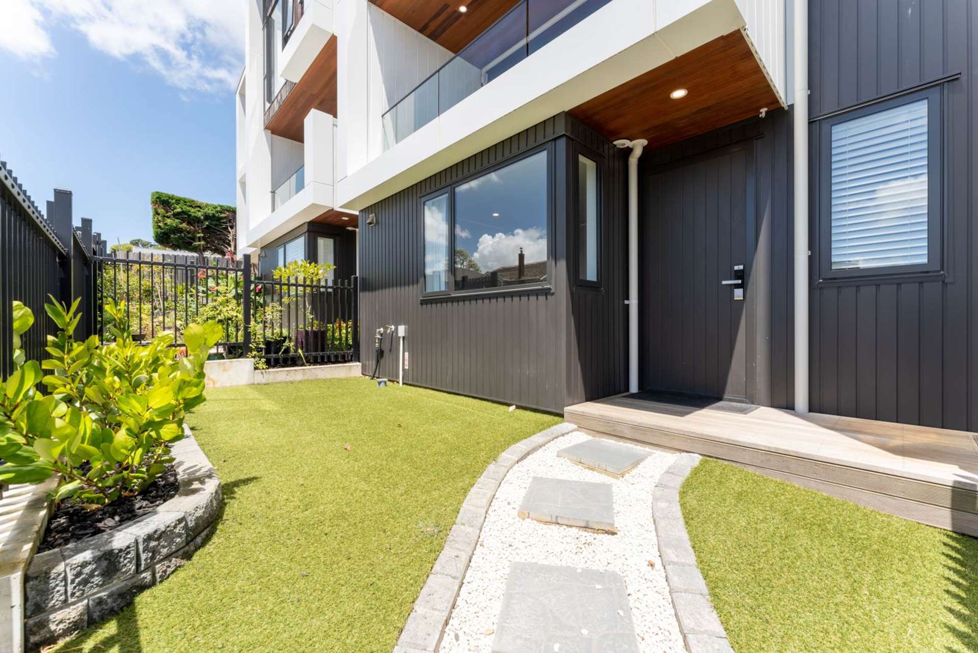 1b Rahiri Road Mount Eden_0