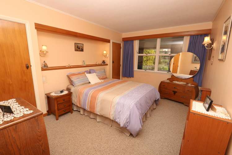 170 Racecourse Road Allenton_12