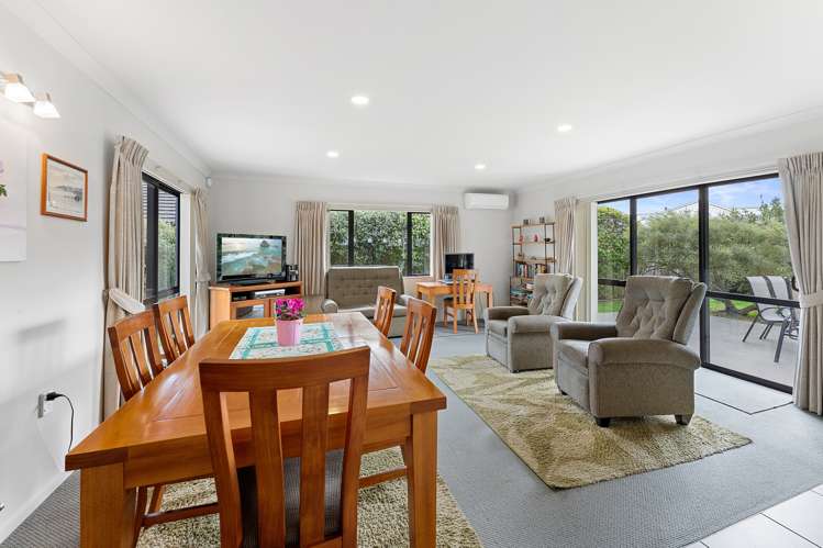 18 Ludlam Way Otaki_9