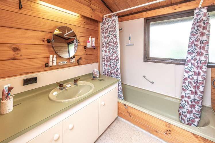 8 Kawau Place Otamatea_10