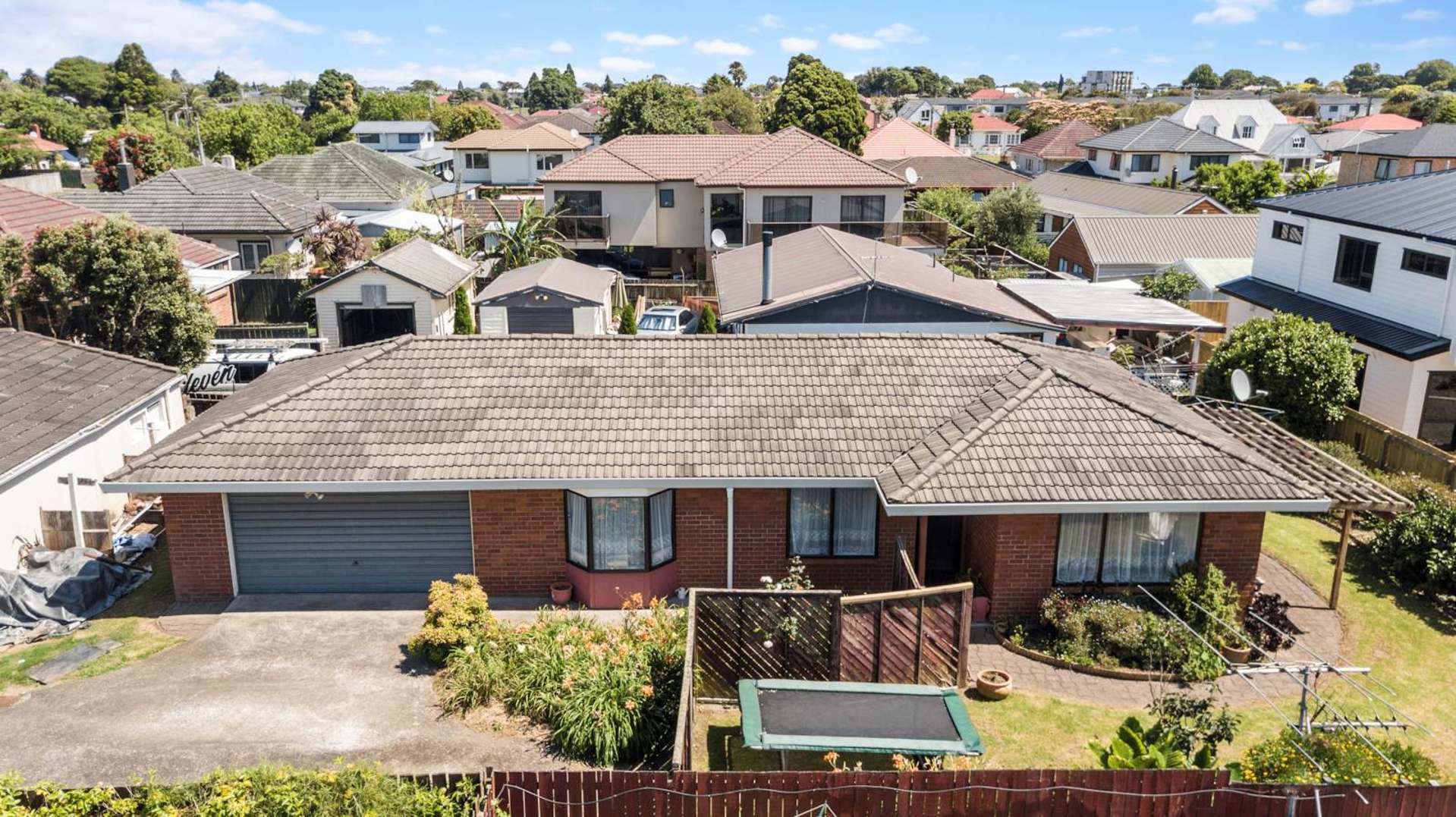 2/46 Overton Road Papatoetoe_0