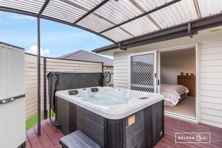 10 Kirkaldy Street Wattle Downs_14