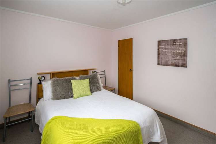 2/38 Burleigh Road Redwoodtown_11