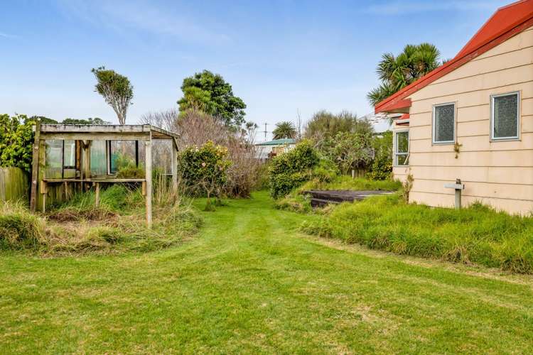 22 Ponderosa Place Opunake_22