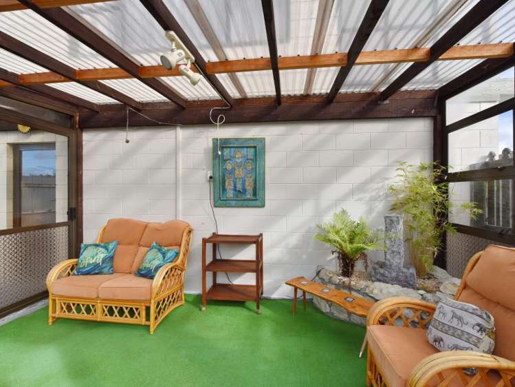 50 Seadown Crescent Amberley_18