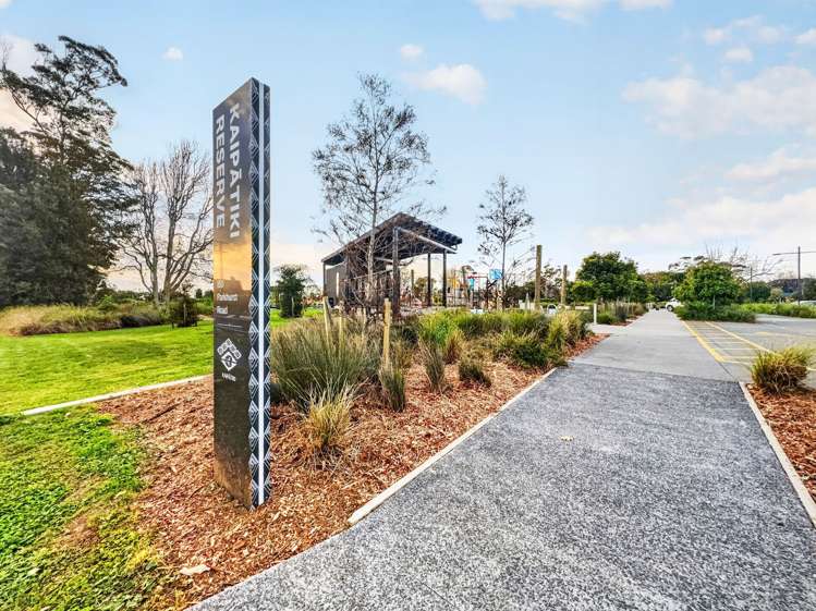 16 Aitkenhead Court Parakai_14