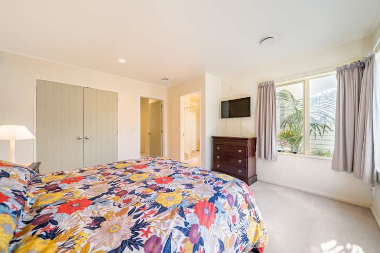 1163 Fergusson Drive Clouston Park_15