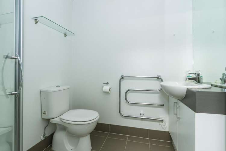 D7/71 Spencer Road Oteha_10