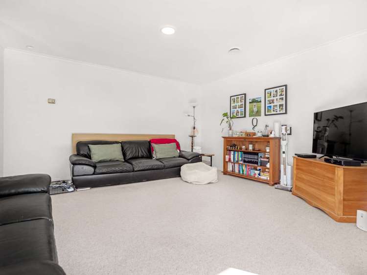 5 Carlyle Street Leamington_8