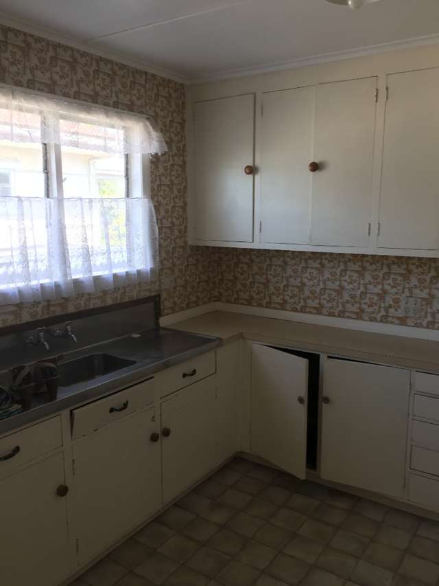 83 Featherston Street 10930_2