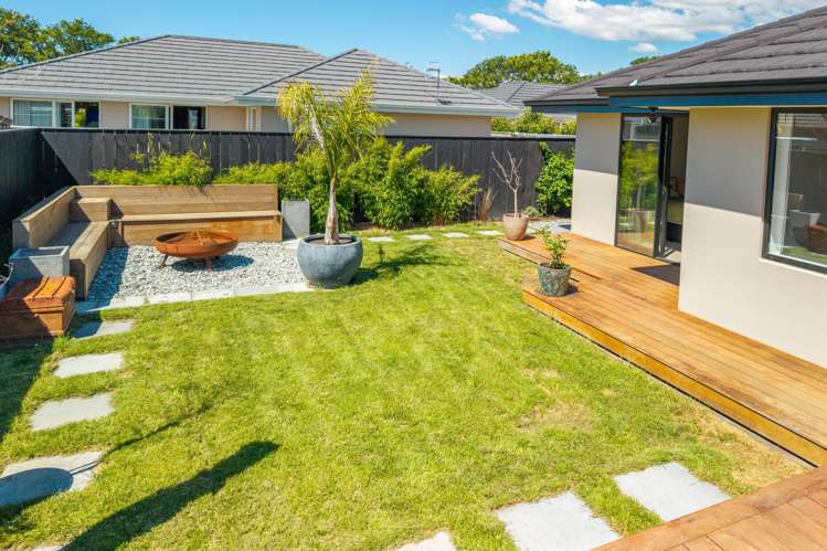 7 Camberley Road Richmond_25