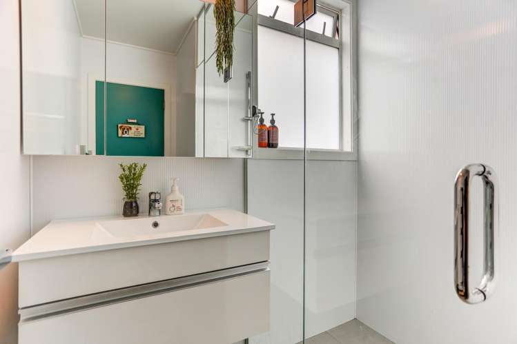 19A Moana Road Okitu_14