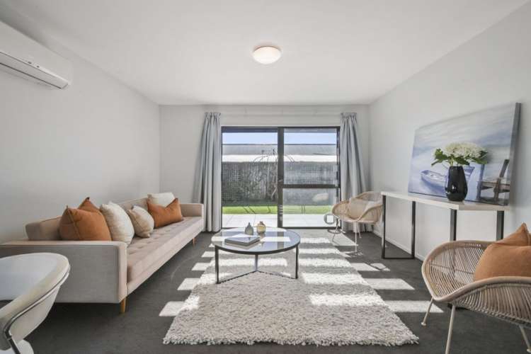 1/88 Barbour Street Waltham_4