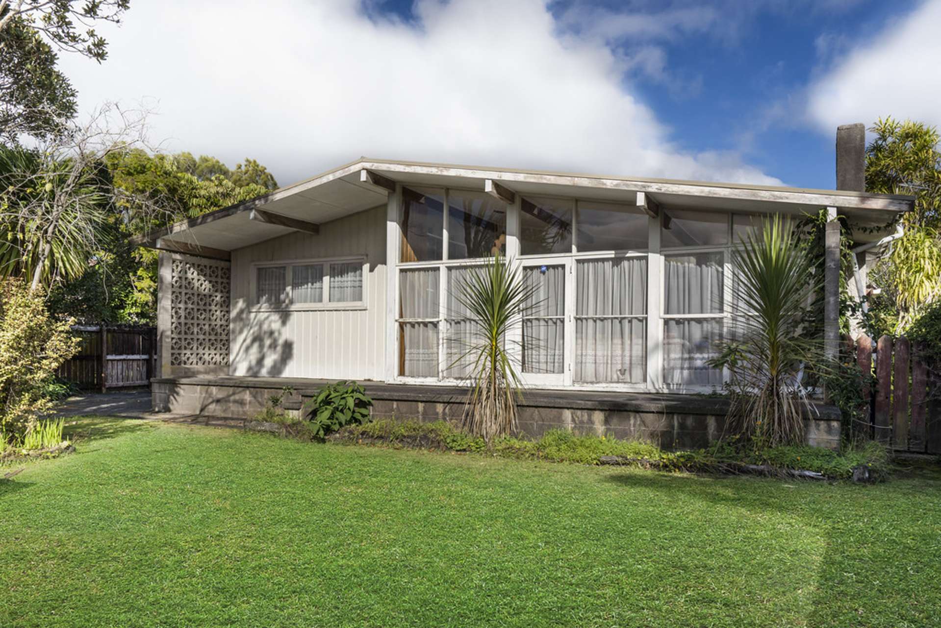 22 Brennan Avenue Te Atatu Peninsula_0