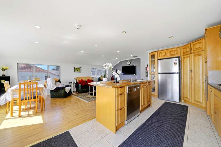154 Mount Albert Road Mt Albert_5