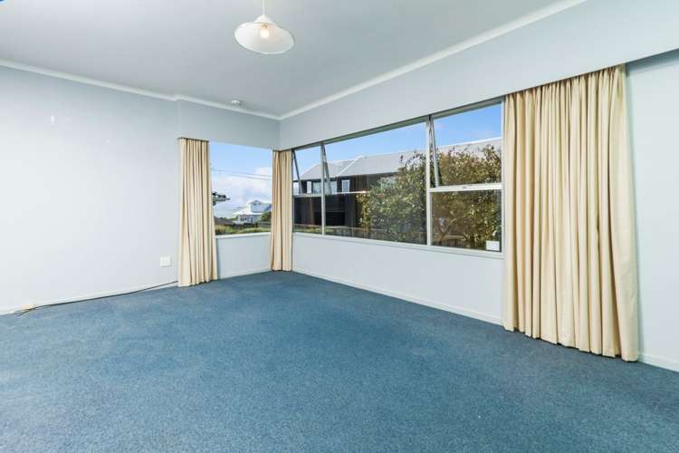 2/88 East Coast Road Milford_2