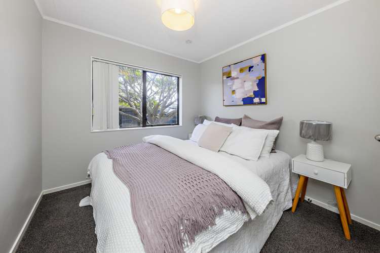 27 Dungarvon Place Clendon Park_8
