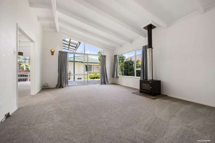 22 Doment Crescent Orewa_14