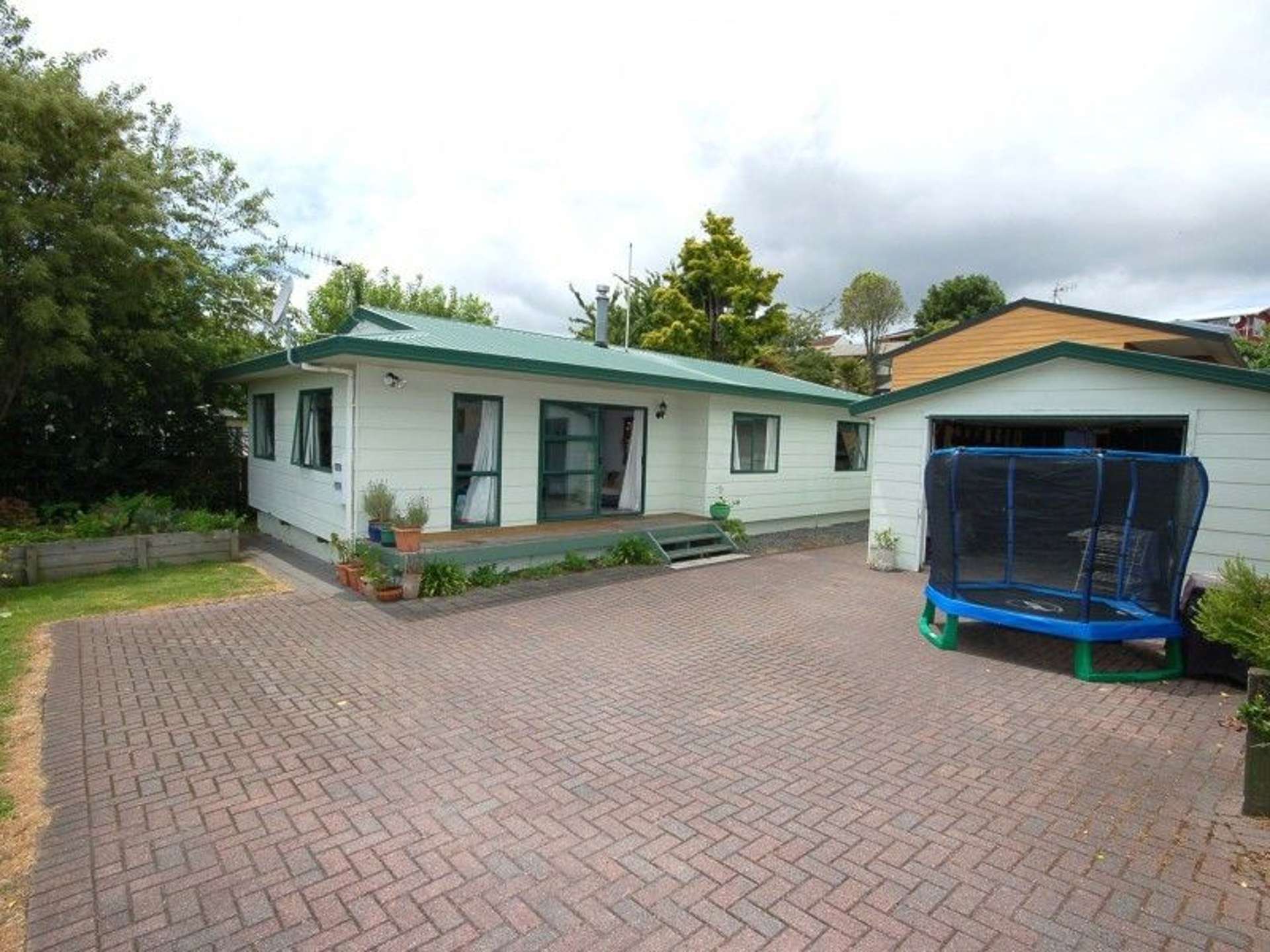 1/32 Puriri Street Hilltop_0