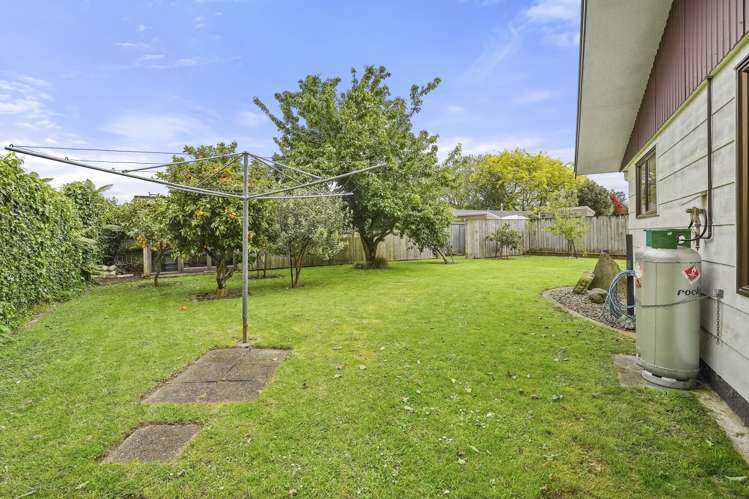 83 Carlyle Street Leamington_17