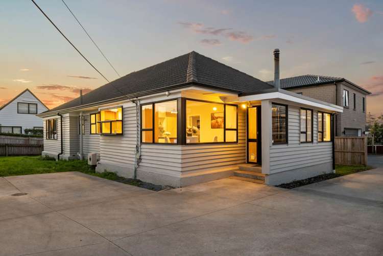 146 Mcleod Road Te Atatu South_20