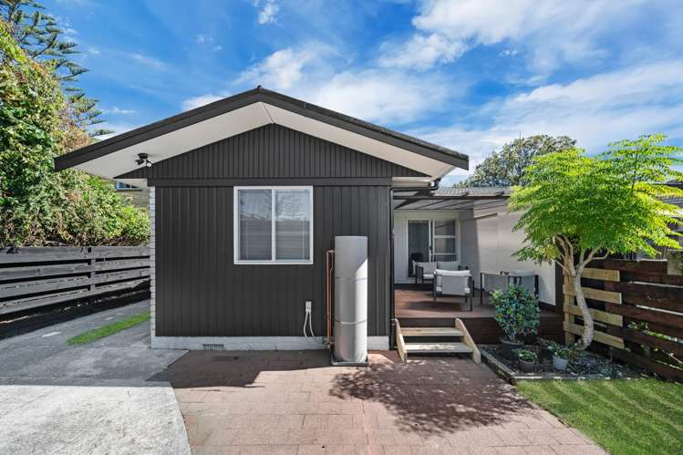 95 Te Atatu Road Te Atatu South_9