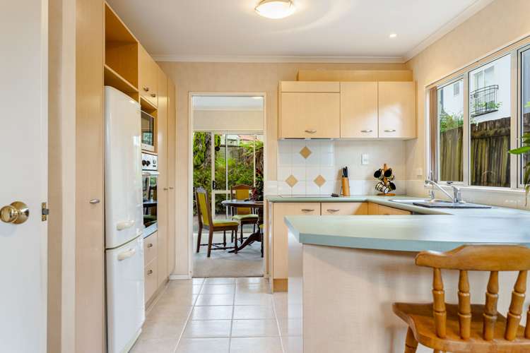 2 Chettle Court New Lynn_15