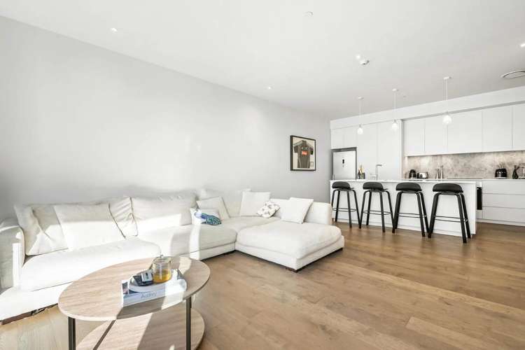 117/223A Green Lane West Epsom_3