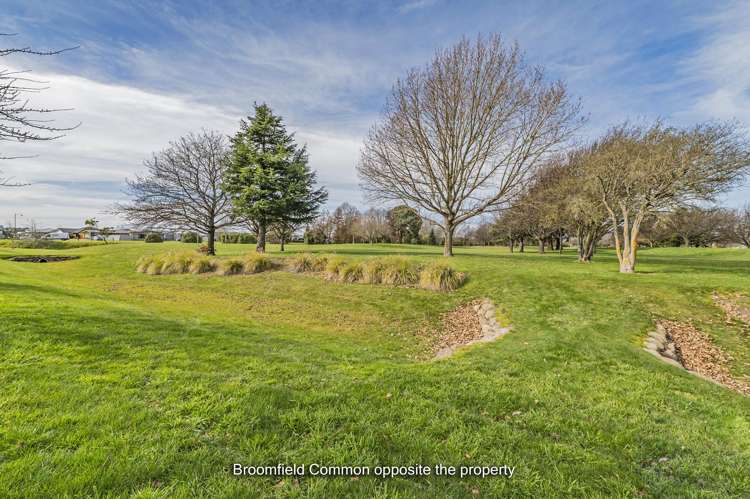 16 Venerable Terrace Yaldhurst_26